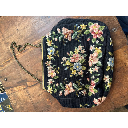 Vintage MAUD HUNDLEY Needlepoint Floral Purse bag