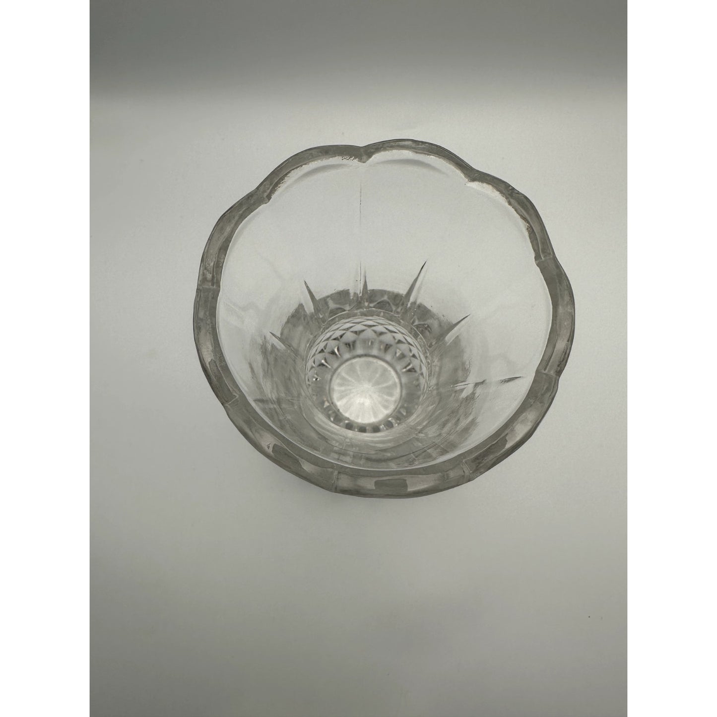 Lead Crystal Vase diamond pattern with scalloped edge